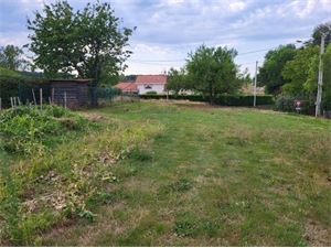 terrain à la vente -   01240  DOMPIERRE SUR VEYLE, surface 790 m2 vente terrain - UBI484650860